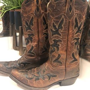 Gorgeous black and brown Western style boots